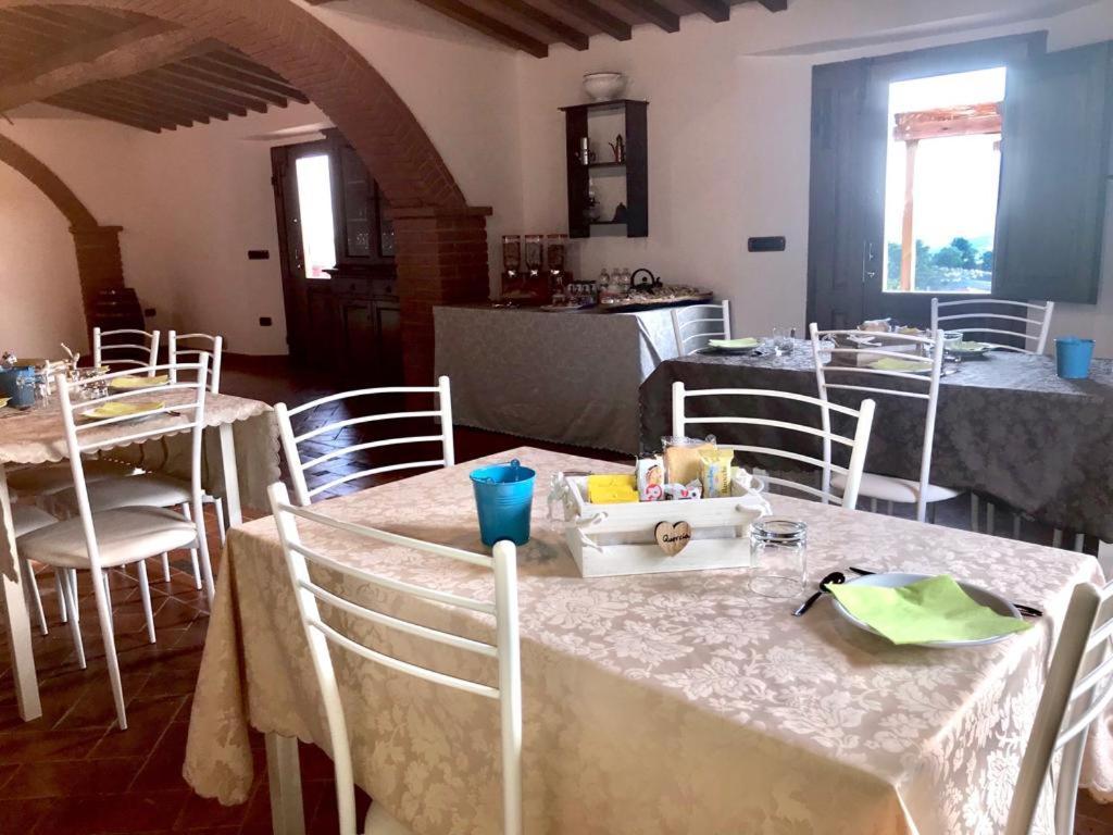 Agriturismo Podere Casano Radicofani Eksteriør bilde